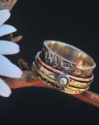 Spinner Ring Pearl* Meditation Ring Pearl * Spinning Ring* Statement Ring* Spin Ring* Worry Ring* Mix Metals Ring*  Silver Ring*BJS015