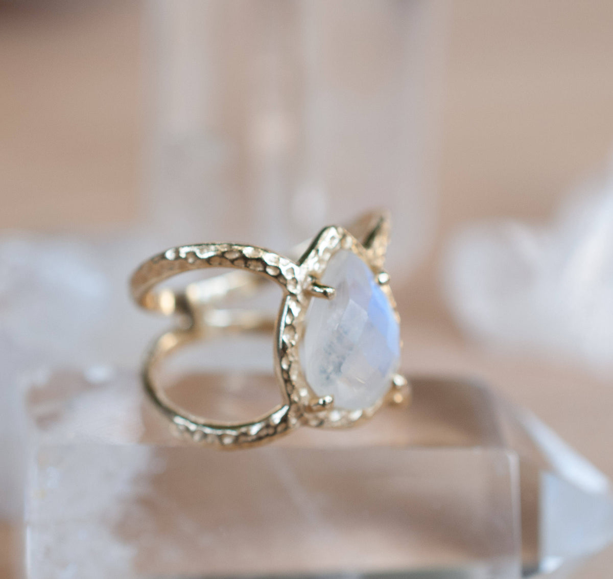 Moonstone Ring * Hammered Band * Gold Ring * Statement Ring * Gemstone Ring * Pink * Wedding Ring * Organic Ring * Natural* BJR137