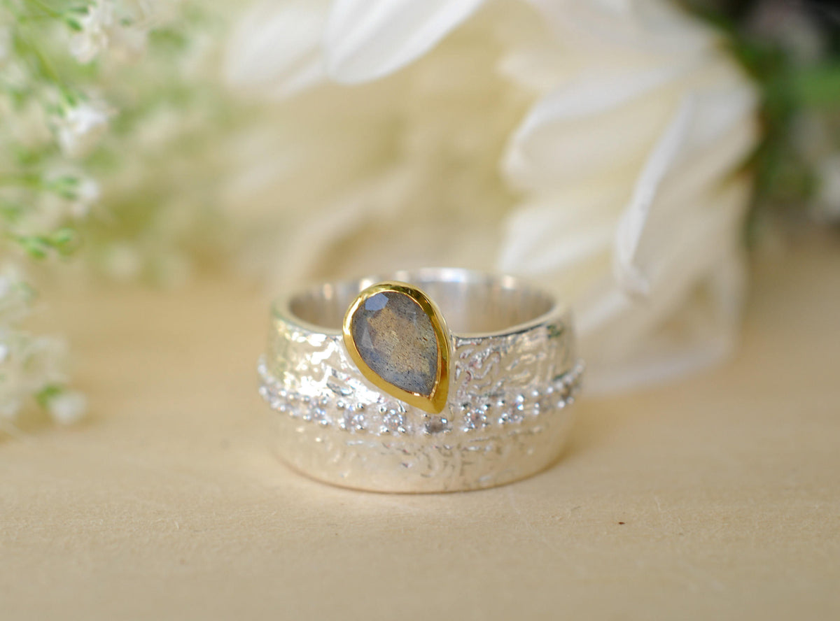 Rainbow Labradorite Ring * Sterling Silver 925 * Boho * Organic * Gold Vermeil * Mix metals* Gypsy * Hammered Band * Cubic Zirconia BJR201