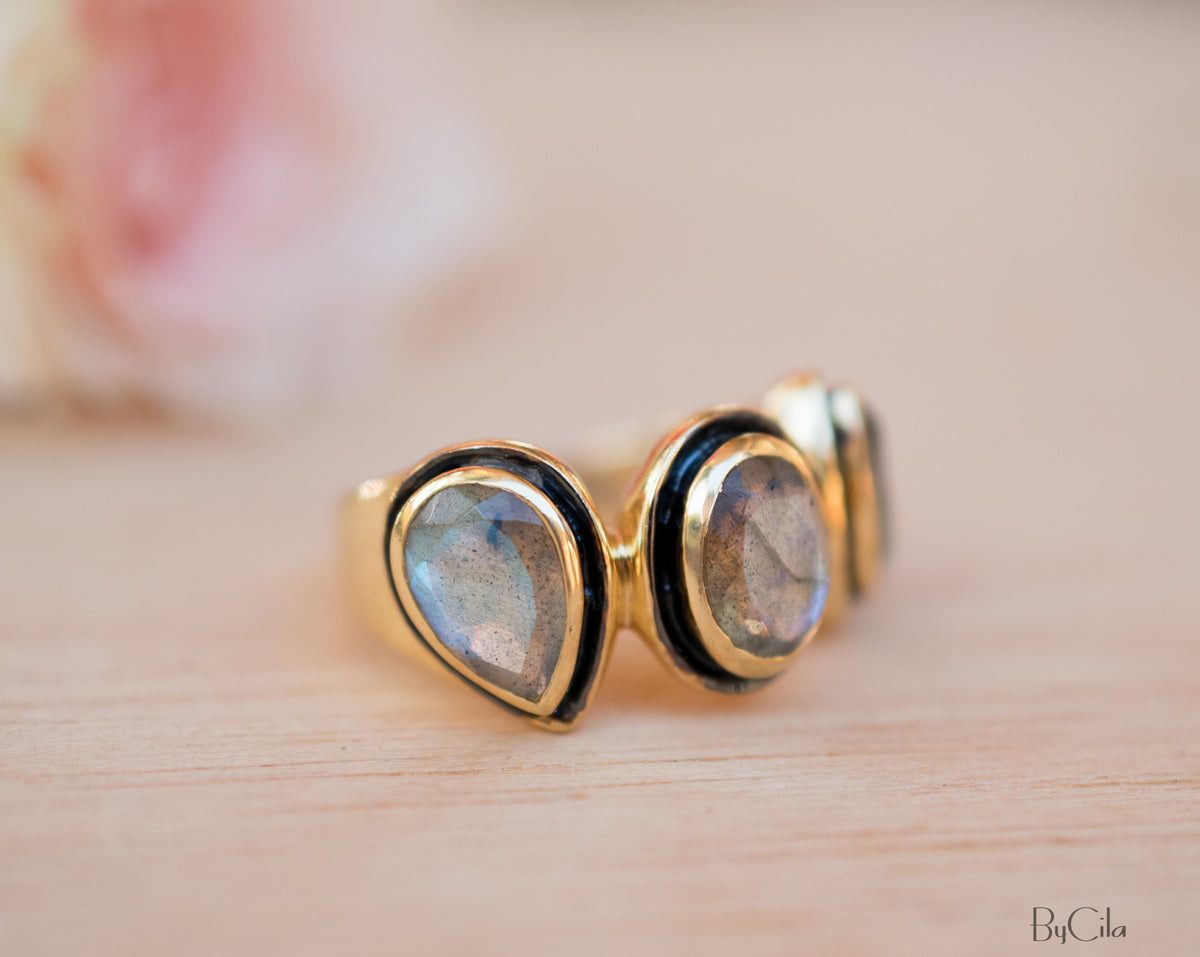 Labradorite Ring * 18k Gold Plated Ring * Statement Ring *Gemstone Ring * handmade * Black details * BohoBlack details * BJR127