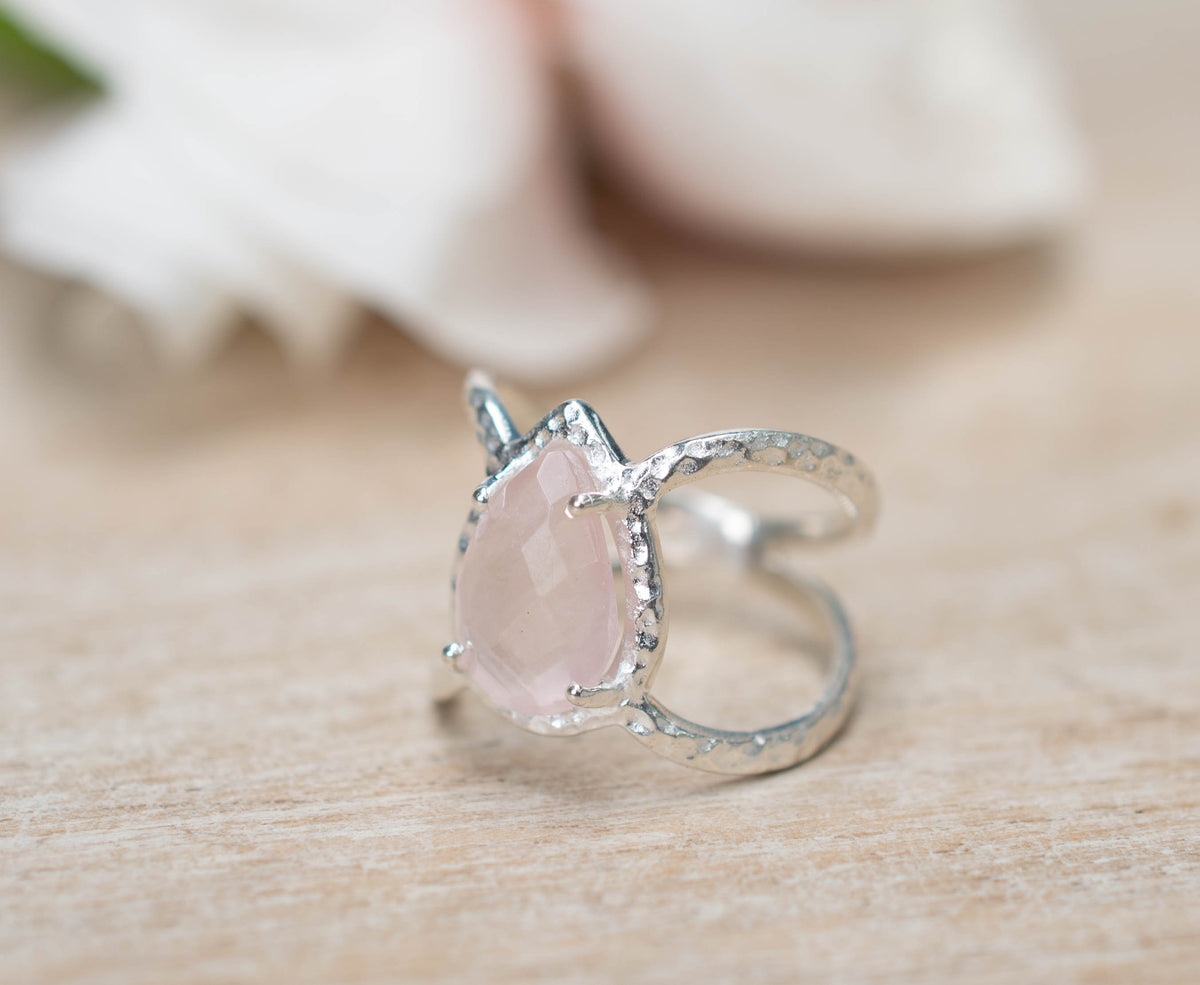 Rose Quartz Ring * Hammered Band * Sterling Silver Ring * Statement Ring * Gemstone Ring * Wedding Ring * Organic Ring * Natura BJR144