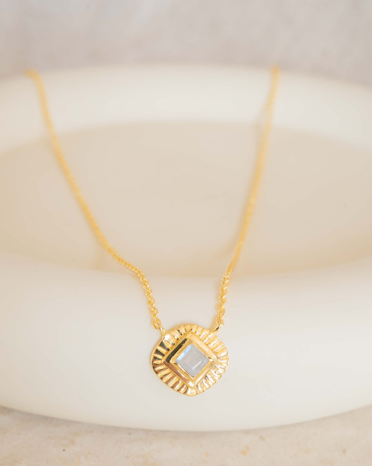 Analu Necklace * Moonstone * Gold Plated * BJN214