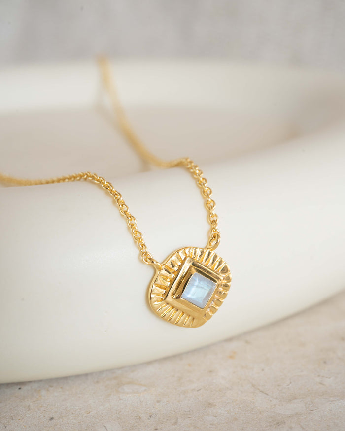 Analu Necklace * Moonstone * Gold Plated * BJN214