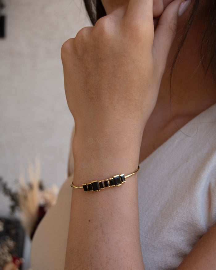 Frea Bracelet * Black Onyx * Bracelet * Gold Plated * BJB048