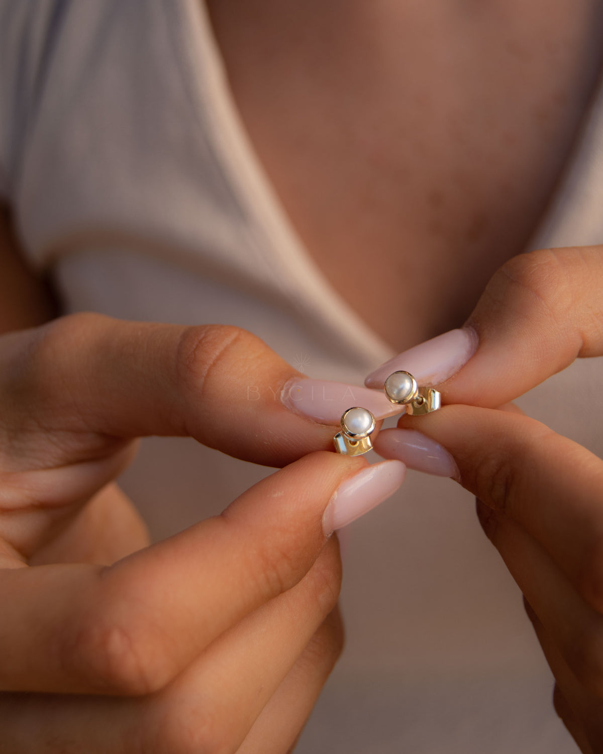 Annita Earrings * Fresh Water Pearl * Gold Plated 18k * BJE301