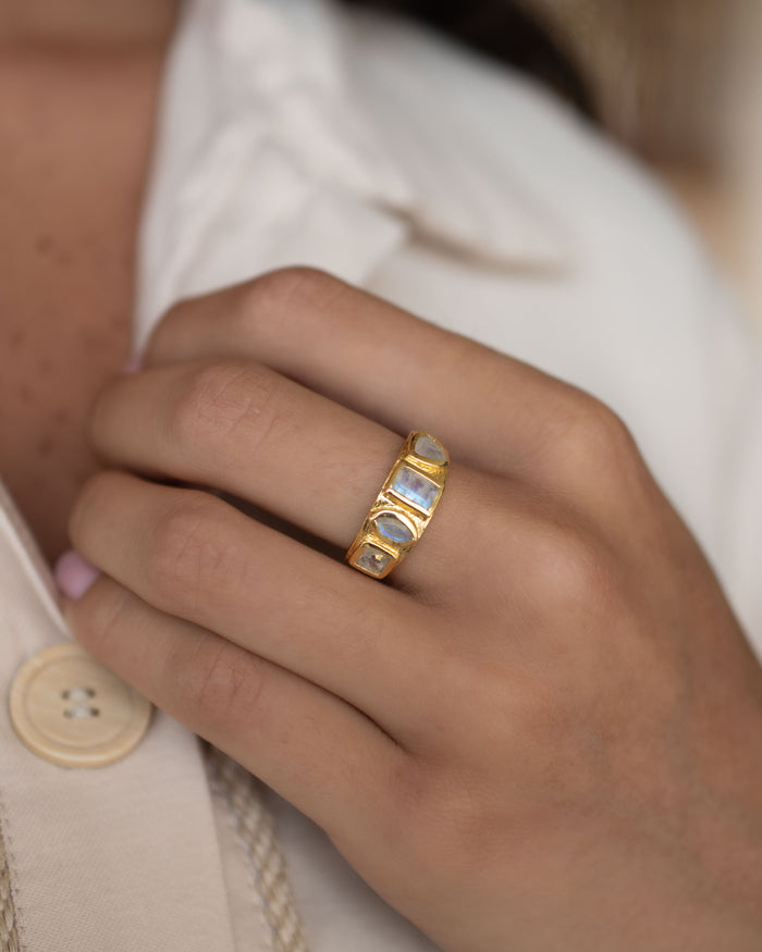 Loli Ring * Moonstone * Gold Plated 18k * BJR357