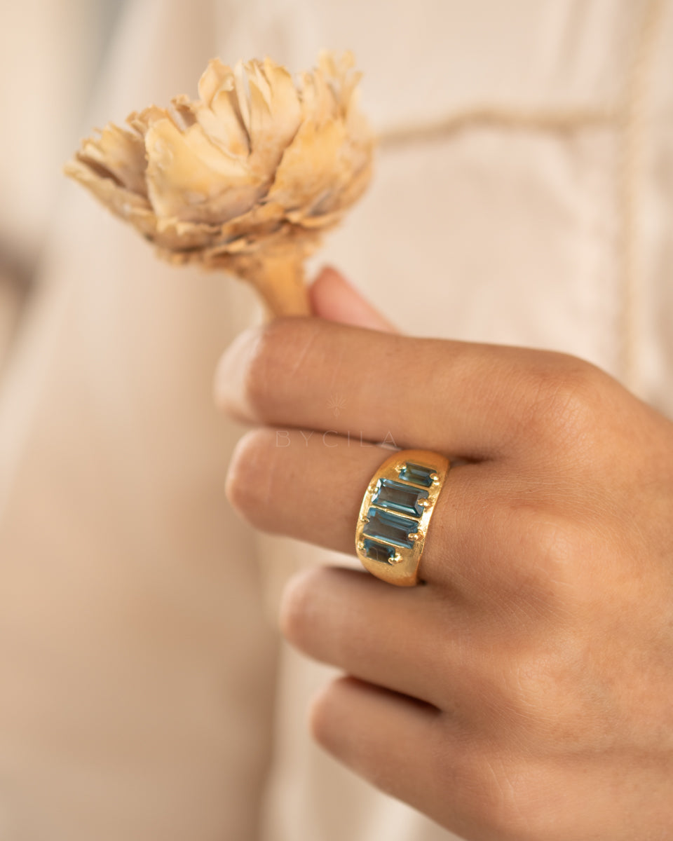 Kate Ring * Iolite hydro * Gold Plated * BJR356