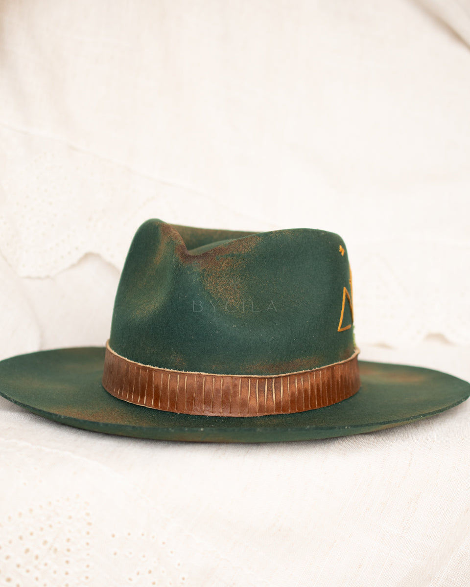 Mountain Hat * Australian Wool * BJH034