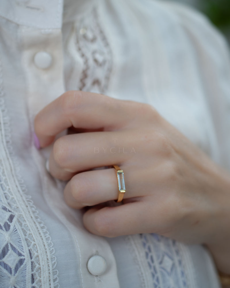 Manuela Ring * Blue Topaz * Gold Plated 18k * BJR279