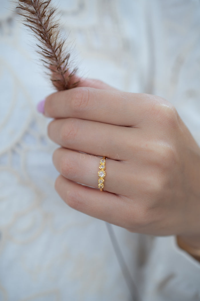 Livy Ring * Moonstone * Gold Plated 18k * BJR262