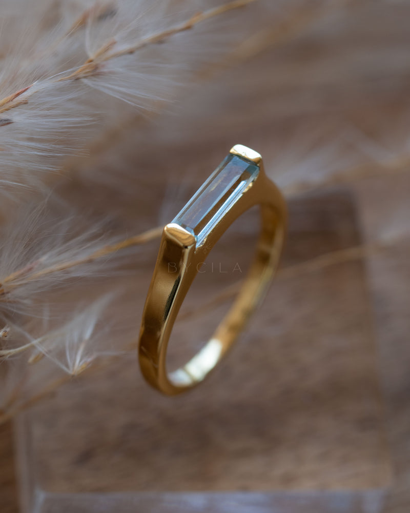 Manuela Ring * Blue Topaz * Gold Plated 18k * BJR279