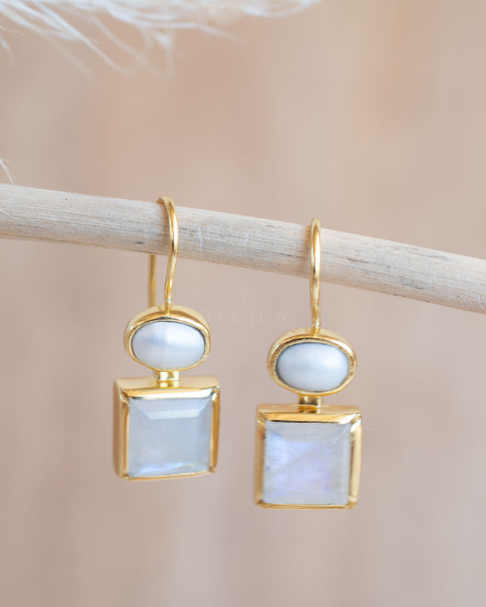 Faby Earrings * Moonstone & Pearl * Gold Plated 18k * BJE284