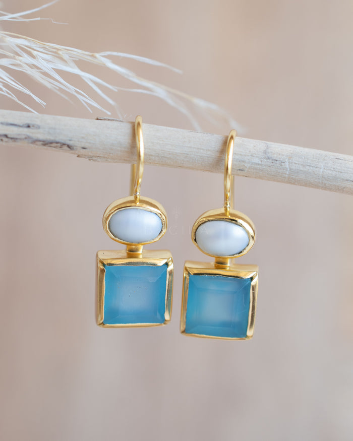 Faby Earrings * Blue Chalcedony & Pearl * Gold Plated 18k * BJE283