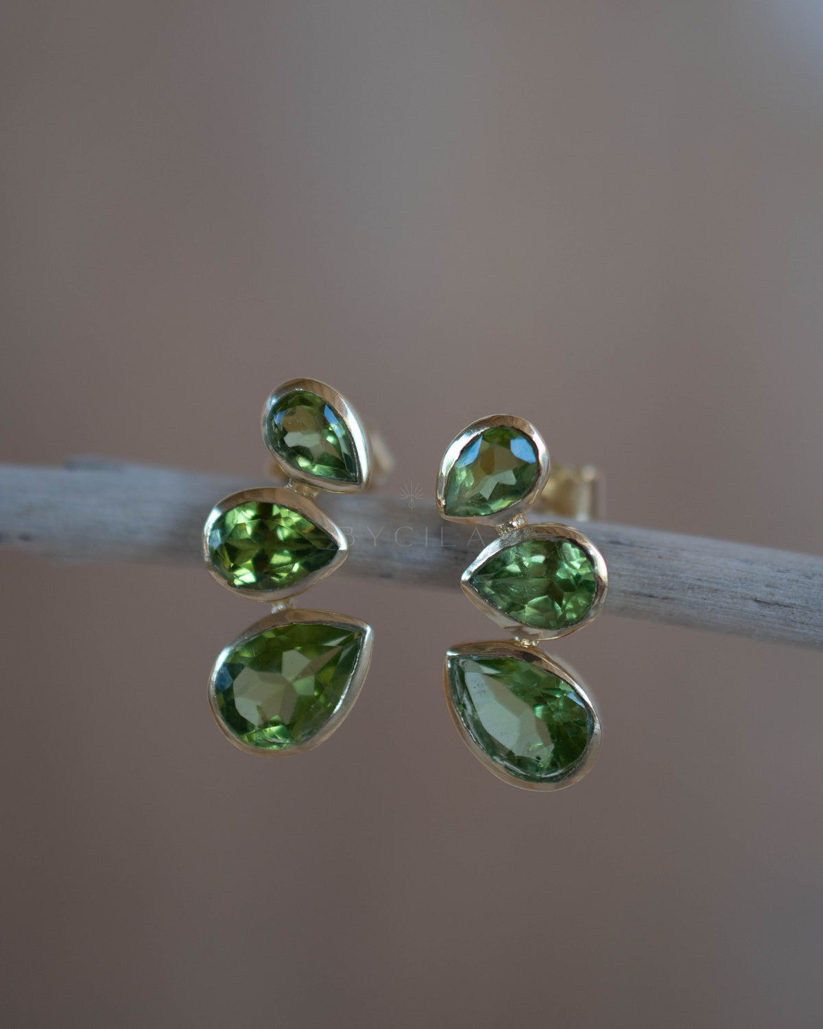 Emilia Earrings * Peridot hydro * Gold Plated, Silver Plated and Rose Gold * BJE175C