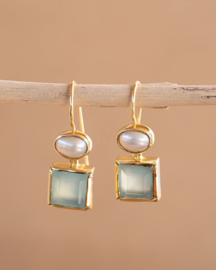 Faby Earrings * Aqua Chalcedony & Pearl * Gold Plated 18k * BJE286