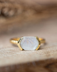 Clauy Ring * Moonstone * Gold Plated 18k