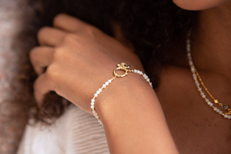 Mother of Pearl Beads Bracelet * Gold Plated * BJB039