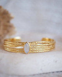 Connie Bracelet * Moonstone * Gold Plated * BJB082