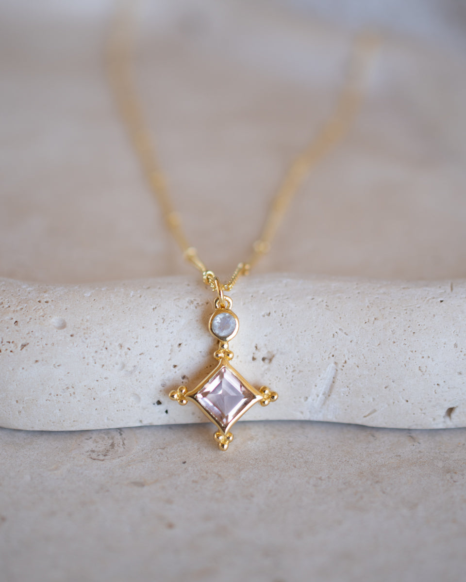 Laila Necklace * Morganite hydro & Moonstone* Gold Plated 18k * BJN204