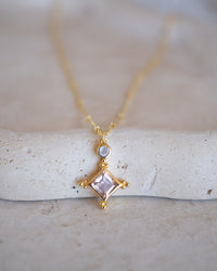 Laila Necklace * Morganite hydro & Moonstone* Gold Plated 18k * BJN204