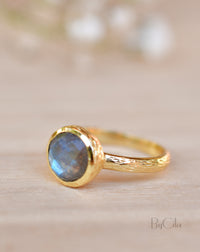 Leticia Ring * Rainbow Labradorite * Gold Plated 18K * SBJR122