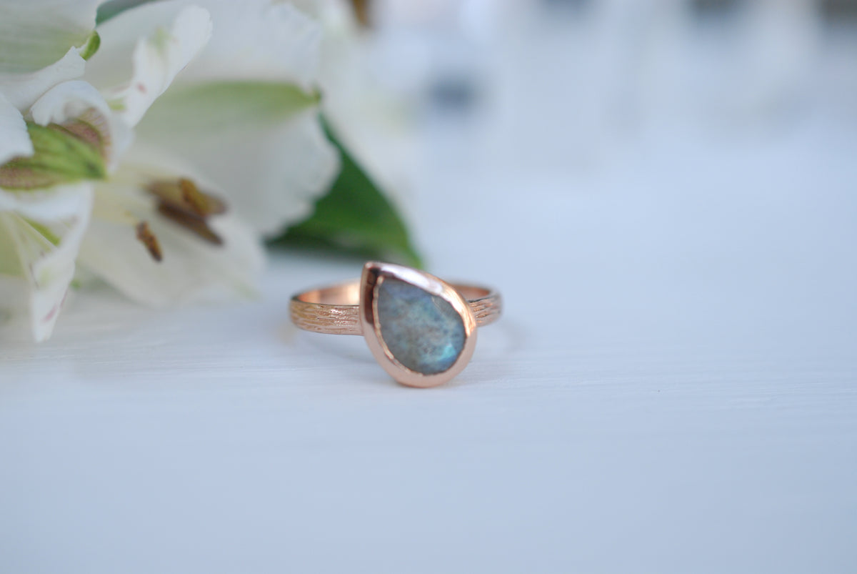 Beatriz Ring * Rainbow Labradorite * Rose Gold * BJR212