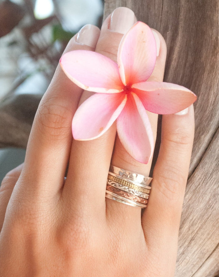 Spinner Ring * Meditation * Spinning * Spin * Anxiety * Anti Stress * Sterling Silver * Copper * Bronze * Jewelry *Hammered * Concave BJS007