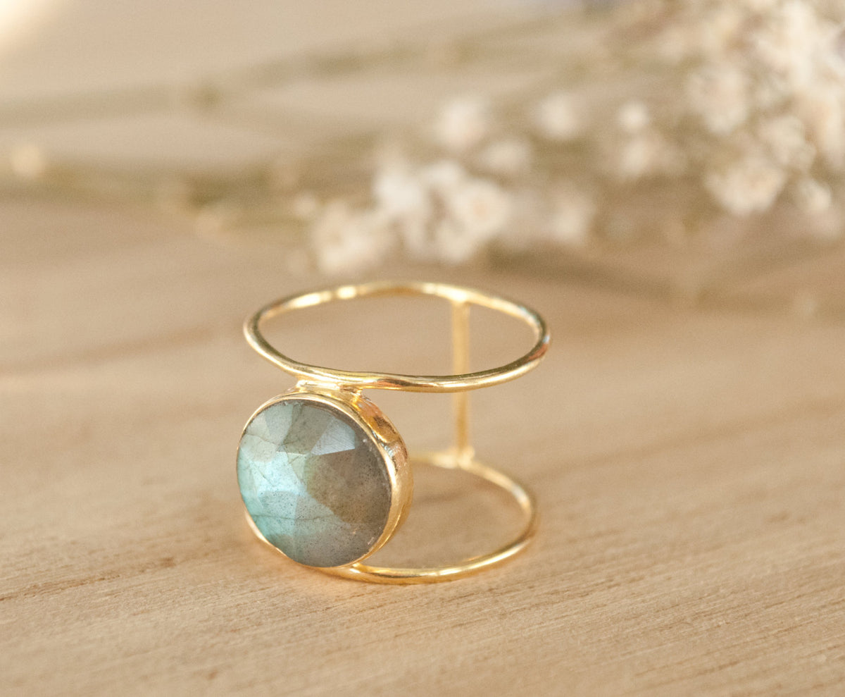 Labradorite Ring * Gold Ring * Statement Ring * Gemstone Ring * Labradorite * Bridal Ring * Wedding Ring * Organic Ring * Natural * BJR004