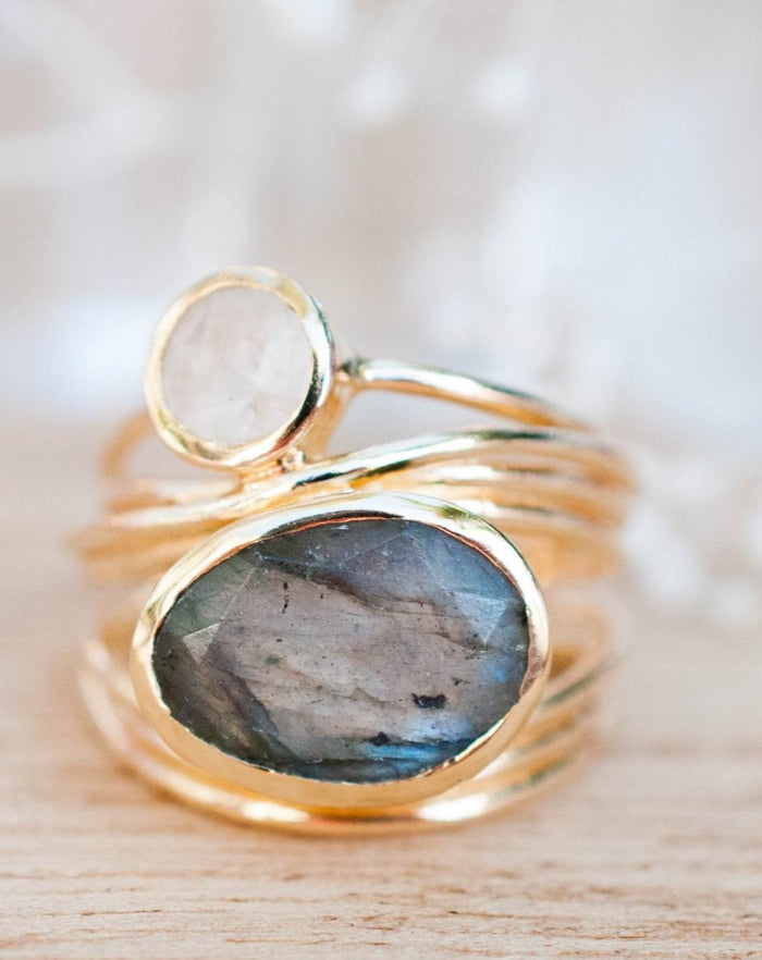 Gold Plated 18k Ring * Labradorite * Moonstone * Gemstones * Handmade * Statement * Natural * Organic * Gift for her * Jewelry*Bycila*BJR073