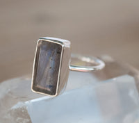 Rainbow Labradorite Ring * Sterling Silver 925 * Statement * Gemstone * Thin Band * Bycila * Jewelry * February *March Birthstone BJR191