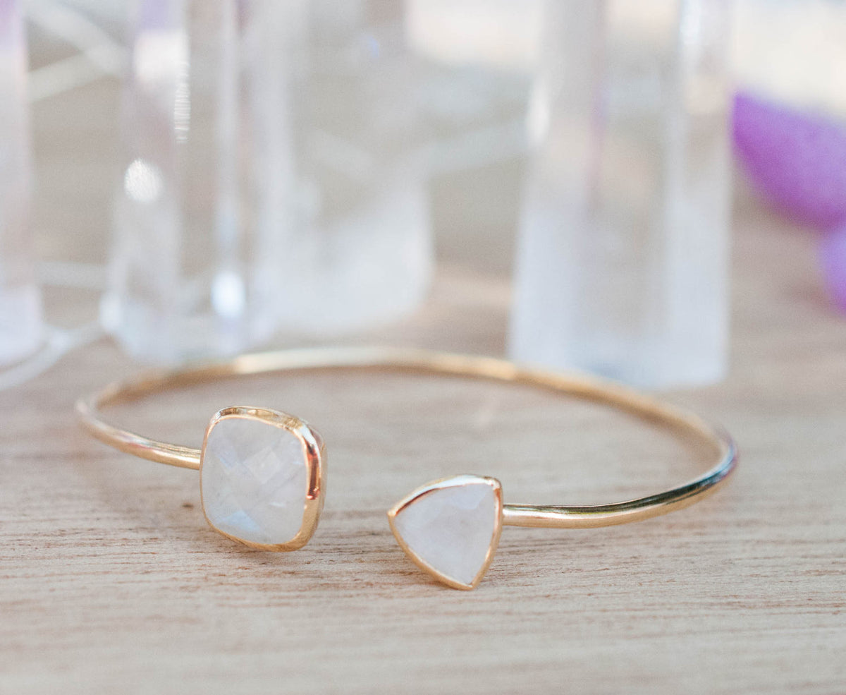 Moonstone Bangle Bracelet *Gold Plated 18k or Silver Plated* Gemstone * Gypsy * Hippie *  Adjustable * Statement *  Stacking * BJB002A