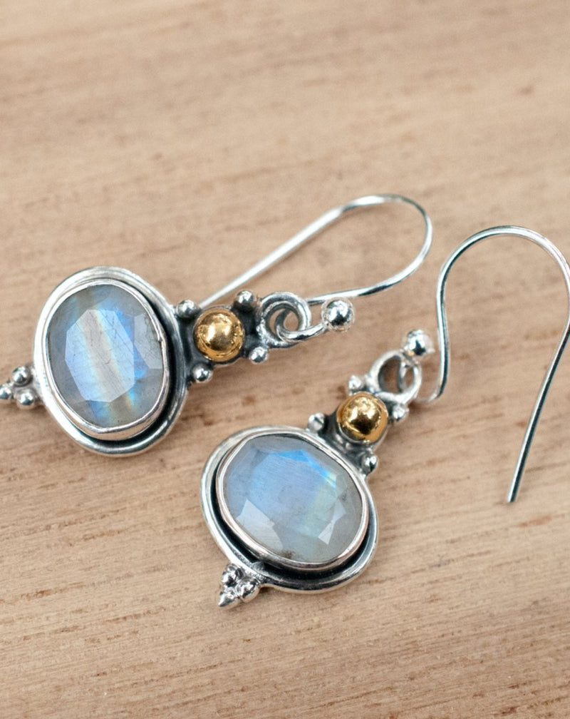 Enri Earrings * Moonstone * Sterling Silver 925 * BJE034