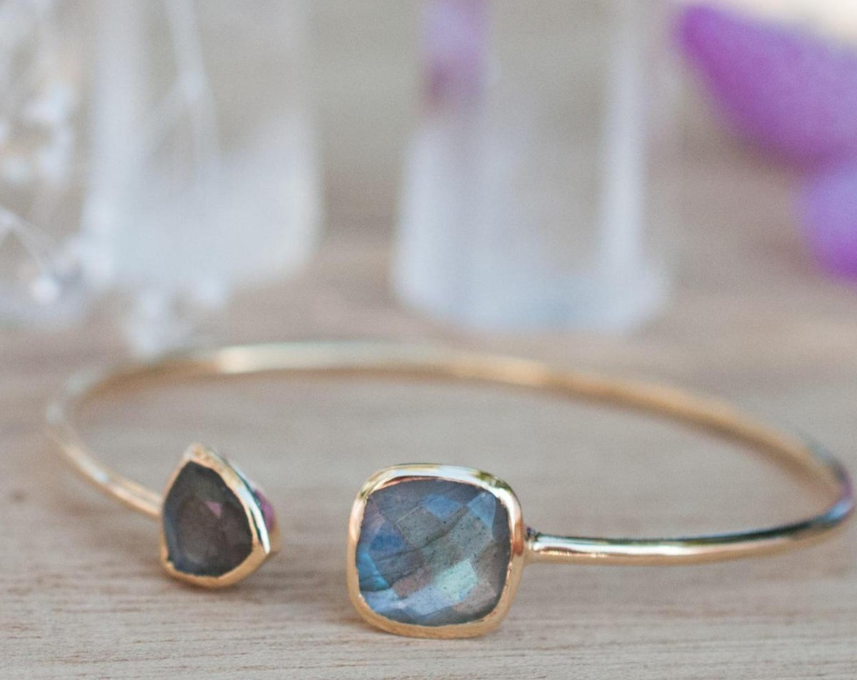 Labradorite Bangle Bracelet * Gold Plated 18k or Silver Plated * Gemstone * Gypsy * Hippie * Adjustable * Statement * Stacking * BJB001A