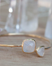 Moonstone Bangle Bracelet *Gold Plated 18k or Silver Plated* Gemstone * Gypsy * Hippie *  Adjustable * Statement *  Stacking * BJB002A