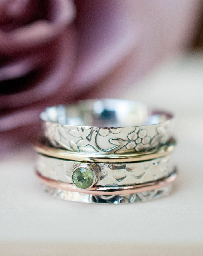 Peridot Spinner Ring * Meditation Ring * Spinning Ring * Anxiety Ring * Worry Ring * Boho Ring * Spin Ring * Statement Ring * BJS017