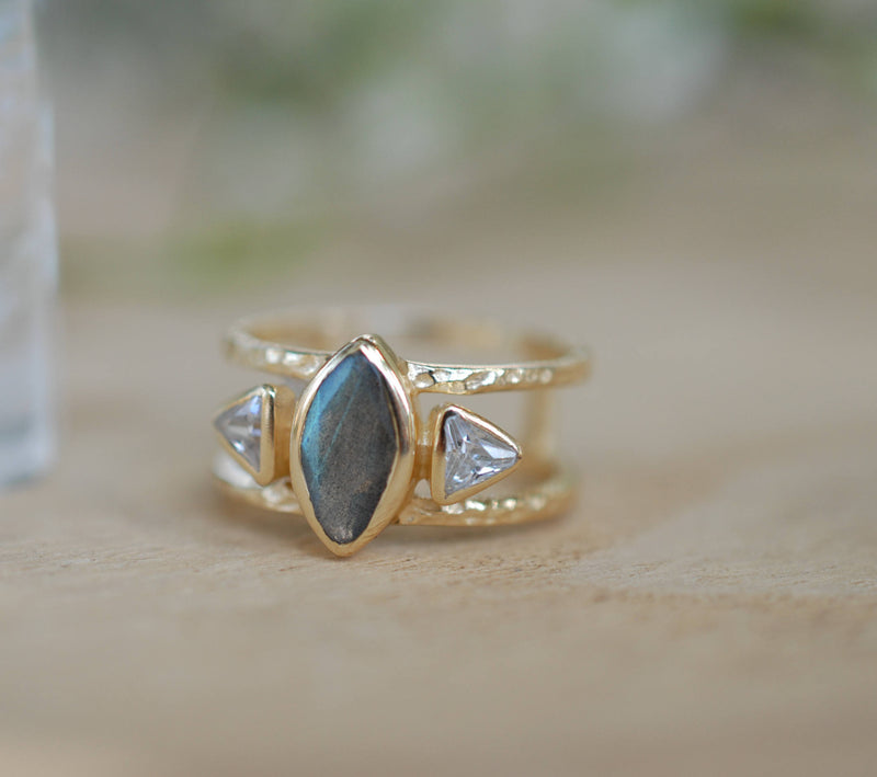 Labradorite & White Topaz Ring * Gold Vermeil Ring * Statement Ring *Gemstone Ring * Labradorite * Bridal Ring *Wedding Ring  * BJR146