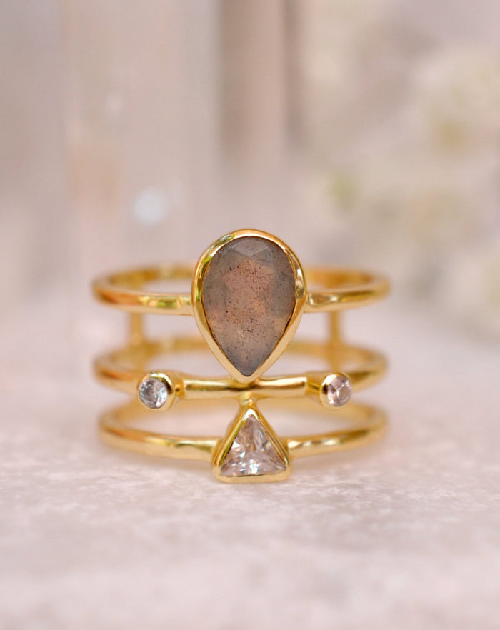 Labradorite & Clear Quartz Ring * Gold Plated Ring * Statement Ring *Gemstone Ring * Labradorite * Bridal Ring *Wedding Ring  * BJR117