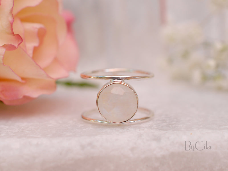 Moonstone Ring * Sterling Siver 925* Statement Ring * Gemstone * Rainbow Moonstone *Bridal Ring * Wedding Ring * Organic * Natural *BJR008