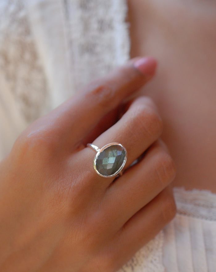 Rainbow Labradorite Sterling Silver Ring * Sterling Silver 925 * Boho * Organic * Gypsy * Bridesmaid*  Bridal * BJR067