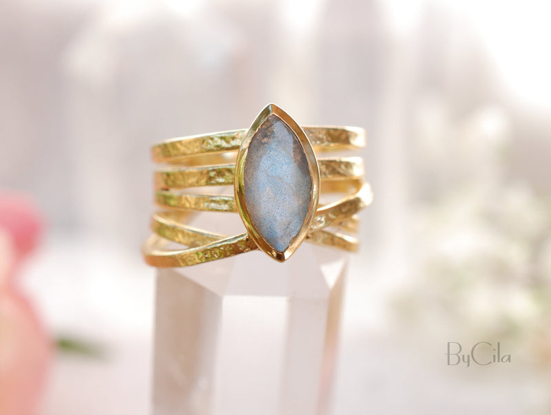 Labradorite Ring * 18k Gold Plated Ring * Statement Ring *Gemstone Ring *Labradorite *Bridal Ring *Organic Ring *Natural *BJR130