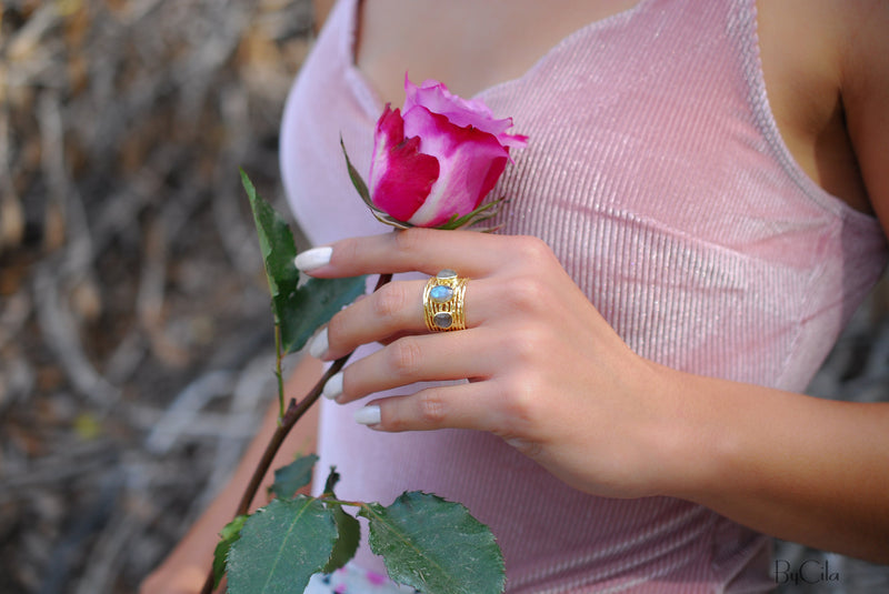 Labradorite Ring * 18k Gold Plated Ring * Statement Ring *Gemstone Ring *Labradorite *Bridal Ring *Organic Ring *Natural * BJR161