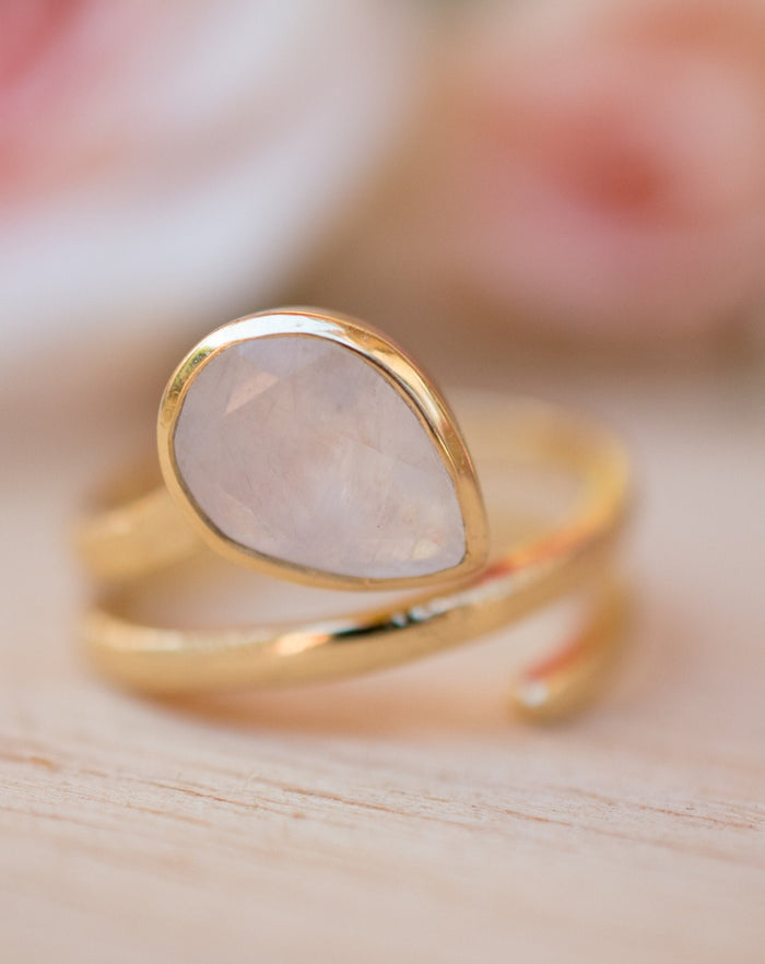 Moonstone Ring * 18k Gold Plated Ring * Statement Ring * Gemstone Ring * White * Bridal Ring * Wedding Ring * Organic Ring * Natural BJR109