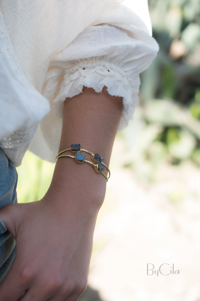 Rough Labradorite Bangle Bracelet *Gold Plated 18k* Gemstone * Gypsy * Hippie * Adjustable * Statement * Stacking * Layering * BJB028