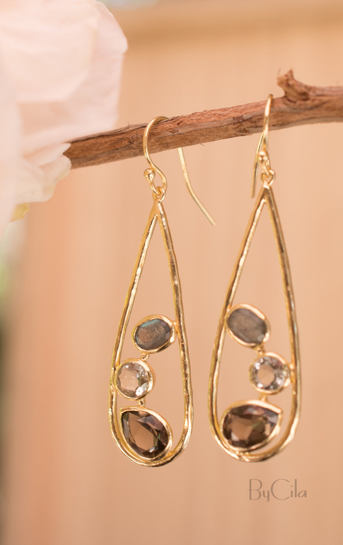 Rebeca Earrings * Labradorite, Green Amethyst and Smoky Quartz * Gold Plated 18k * BJE108