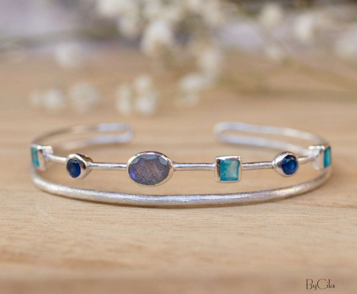 Labradorite, Green White Jade, Sapphire hydro * Bangle Bracelet * Gold Plated and Silver Plated * Gemstone * Adjustable *Statement * BJB031A