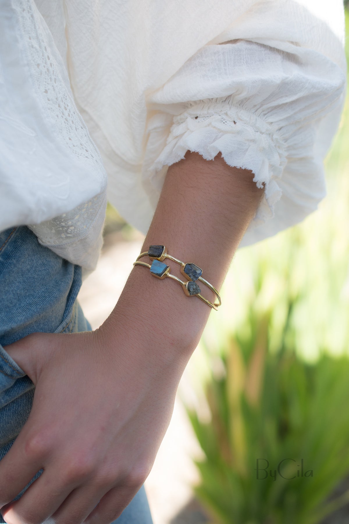 Rough Labradorite Bangle Bracelet *Gold Plated 18k* Gemstone * Gypsy * Hippie * Adjustable * Statement * Stacking * Layering * BJB028