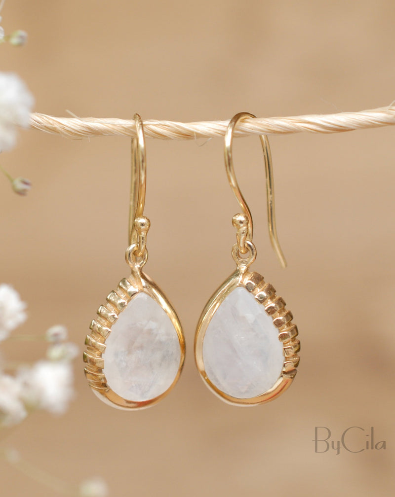 Skye Earrings * Moonstone * Gold Plated 18k * BJE012