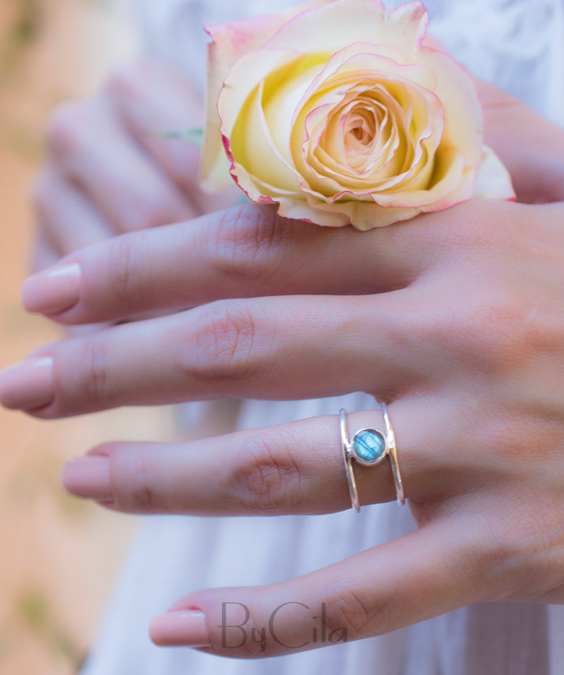 Labradorite Ring * Sterling Silver Ring * Statement Ring * Gemstone Ring * Labradorite * Bridal Ring * Wedding Ring * Organic Ring * BJR032