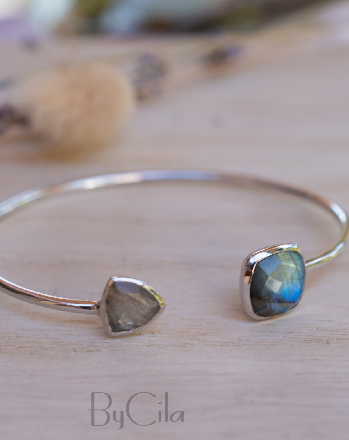 Labradorite Bangle Bracelet * Gold Plated 18k or Silver Plated * Gemstone * Gypsy * Hippie * Adjustable * Statement * Stacking * BJB001A