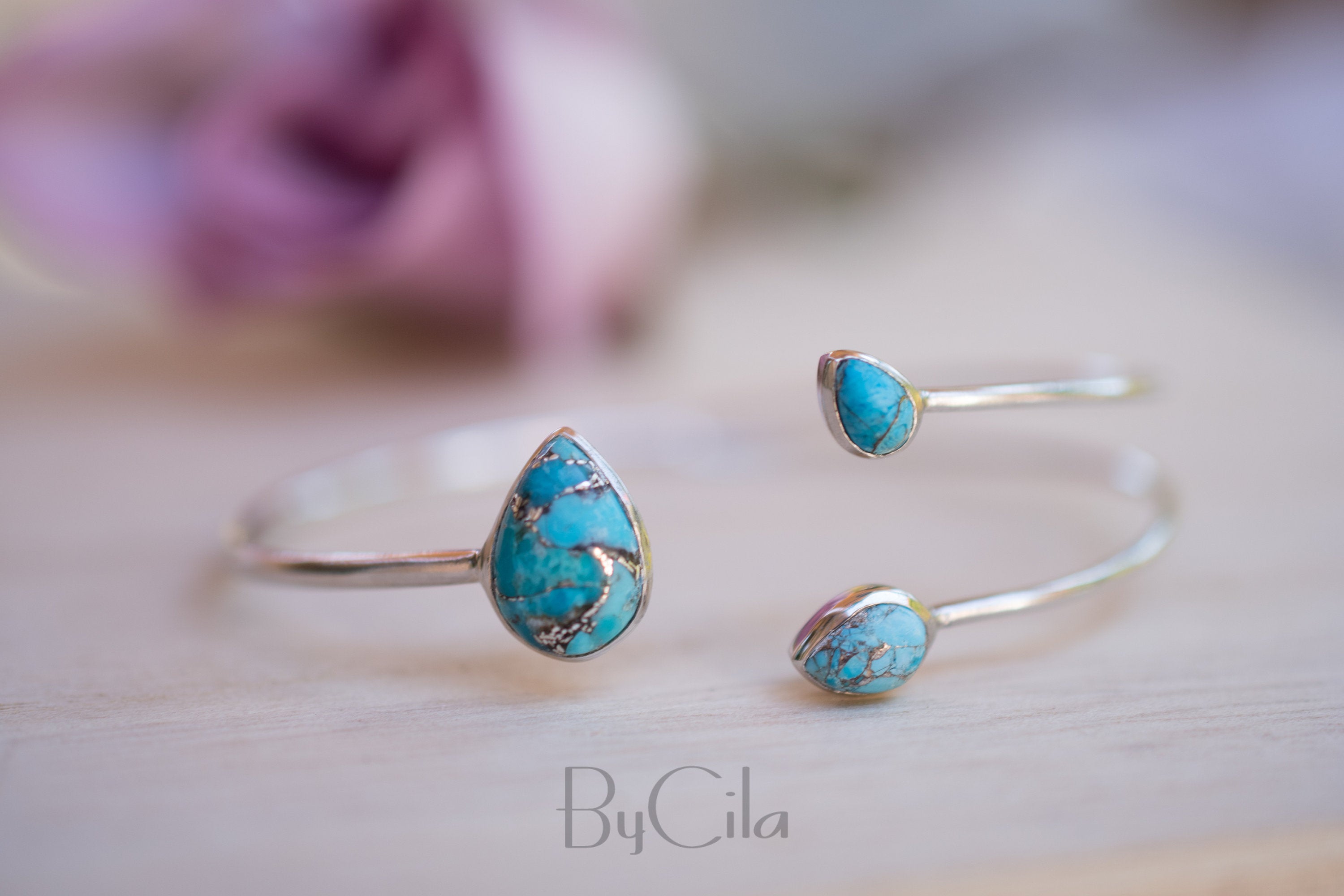 Copper shop turquoise bracelet